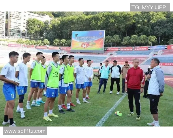 南京足球队选拔赛精彩点评团队配合默契展现出色竞技状态